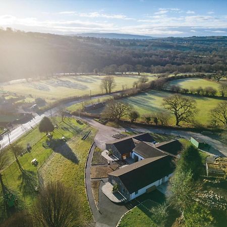 Suite 12 - Sleeping Giant Hotel - Pen Y Cae Inn Brecon Buitenkant foto